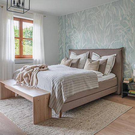 Stilvolle Seewohnung In Utting ウッティング・アム・アンマーゼー エクステリア 写真